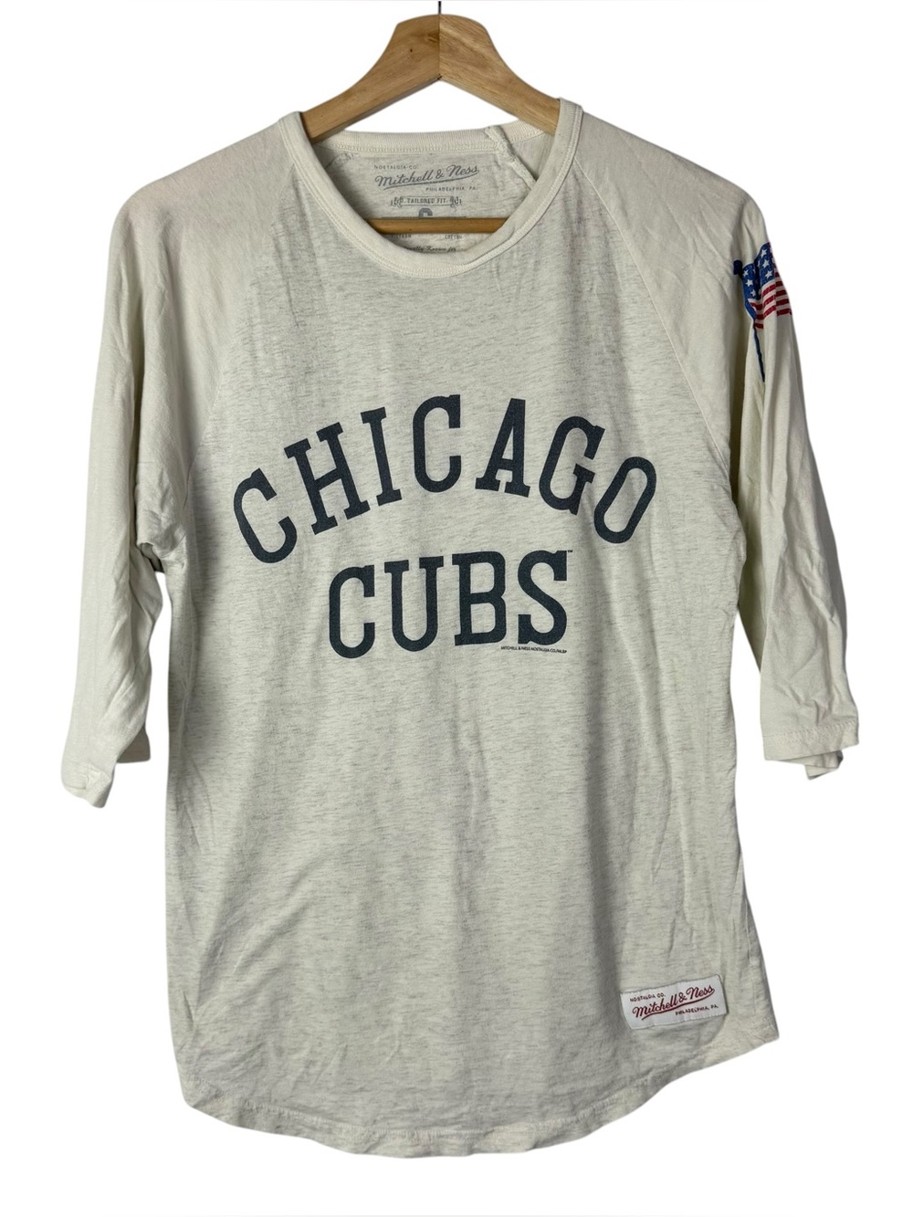 Mitchell & Ness Off White Chicago Cubs Long Sleeve Baseball Tee S